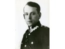 Fotografie Edwarda Szymańskiego w mundurze ppor. i fotkopia listu PCK.