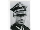 Fotografia: kpt. Stanisław Kraszewski w mundurze.