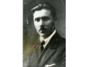 Fotografia Józefa Jastrzębskiego w ubraniu cywilnym.