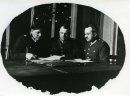 Fotografia zbiorowa: mjr Kazimierz Jeleń pierwszy od lewej.