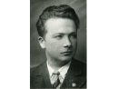 Fotografia: Tadeusz Zajączkowski w ubraniu cywilnym.