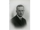 Fotografia: Zygmunt Wysocki w cywilnym ubraniu.