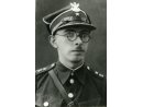 Fotografia: Tadeusz Słotołowicz w mundurze podporucznika 2 pp.