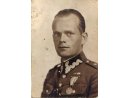 Fotografia: Jerzy Łaszcz w mundurze oficerskim.