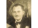 Fotografia: Władysław Lewandowski w garniturze.
